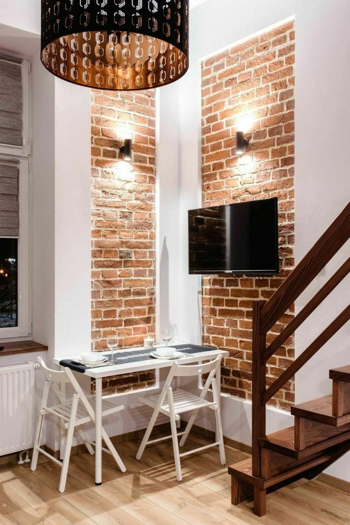 2 Nights Apartments - Great Location, Right Next To Main Rail And Bus Station, 10 Min To Main Square By Foot Krakau Buitenkant foto